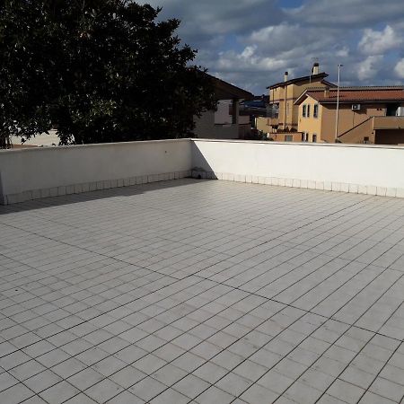 Apartment  Fiumicino Exterior foto